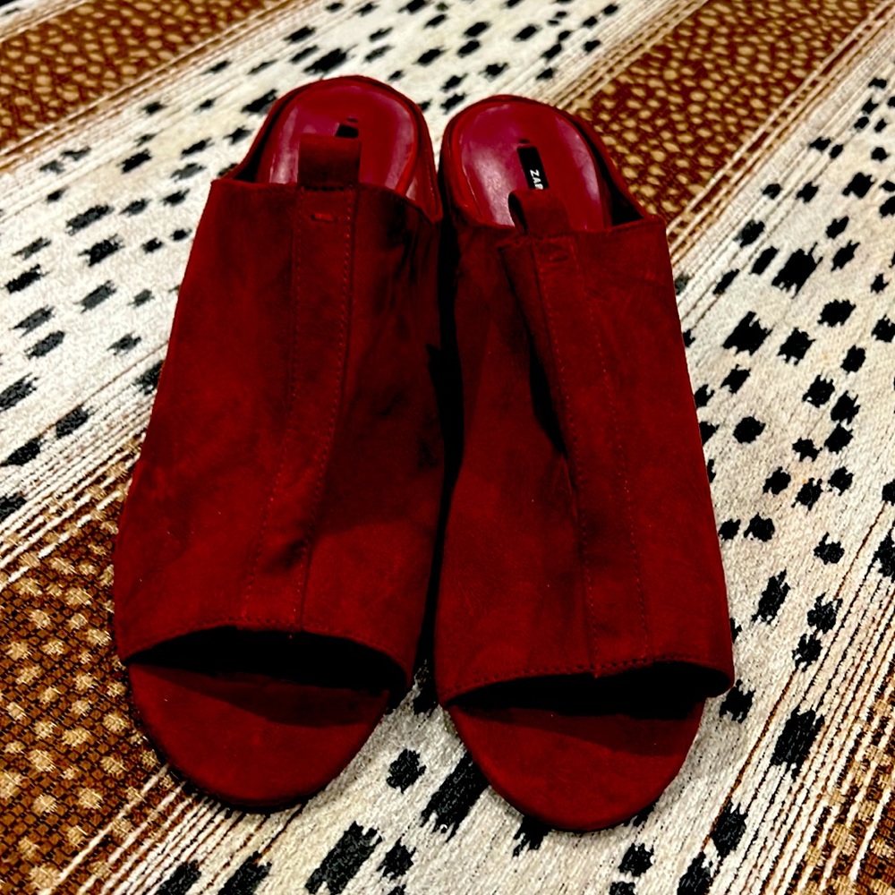Zara Merlot suede slip on heels